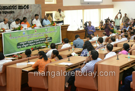  Ramanath Rai inaugurates Electronic Waste Collection Unit 1